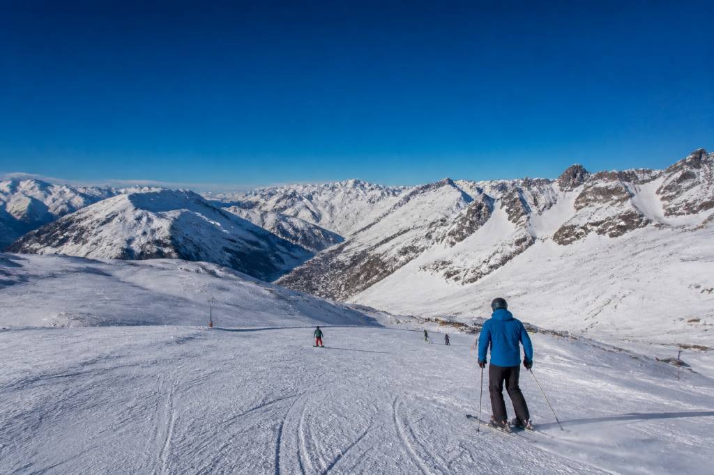 Forfait Tignes Val d'isère : guide pratique pour profiter pleinement de la station